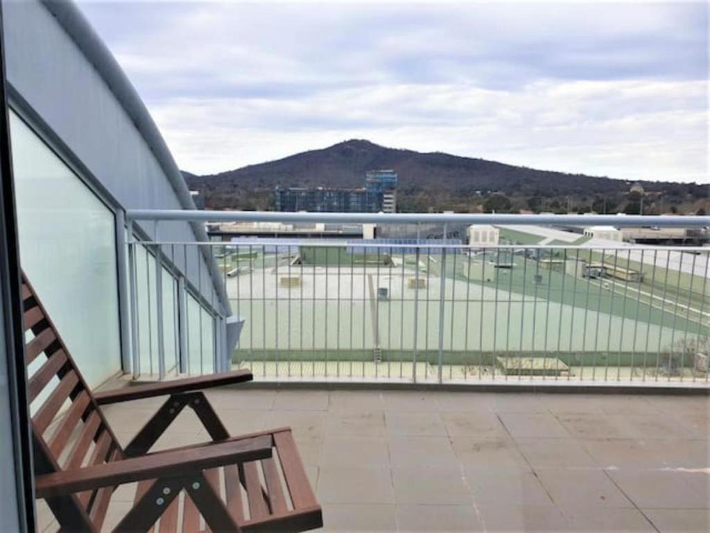 Dana-Cozy Private Room In Shared Central Apt-Rm 2 Canberra Exterior photo
